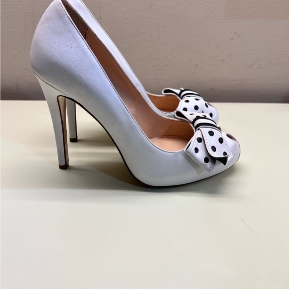 Charles Jourdan made in Italy polka dot bow Black and White  peep toe Heels - Picture 2 of 9